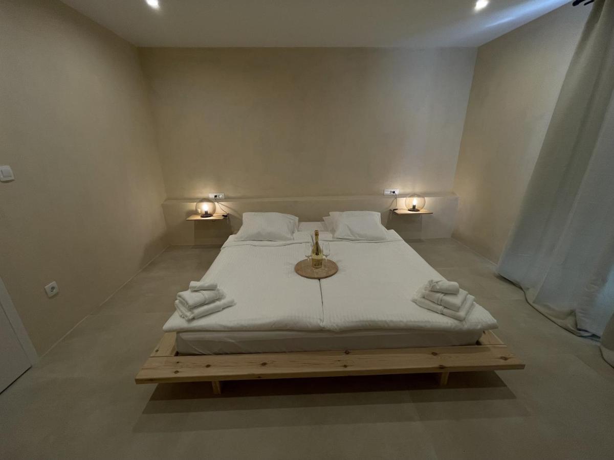 Cozy Apartment Matijas With Private Parking And Terrace Split Exterior foto
